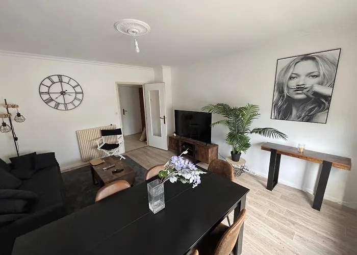 Appartement 4 Chambres Proche Circuit Des 24H Du Mans