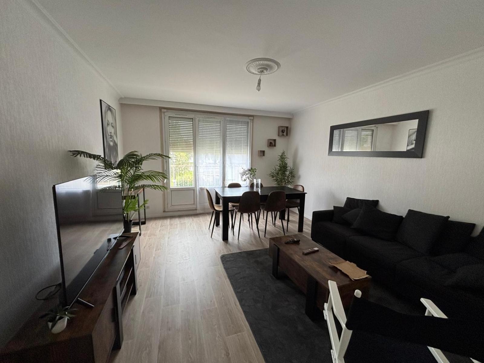 Appartement 4 Proche Circuit Des 24h Du Mans