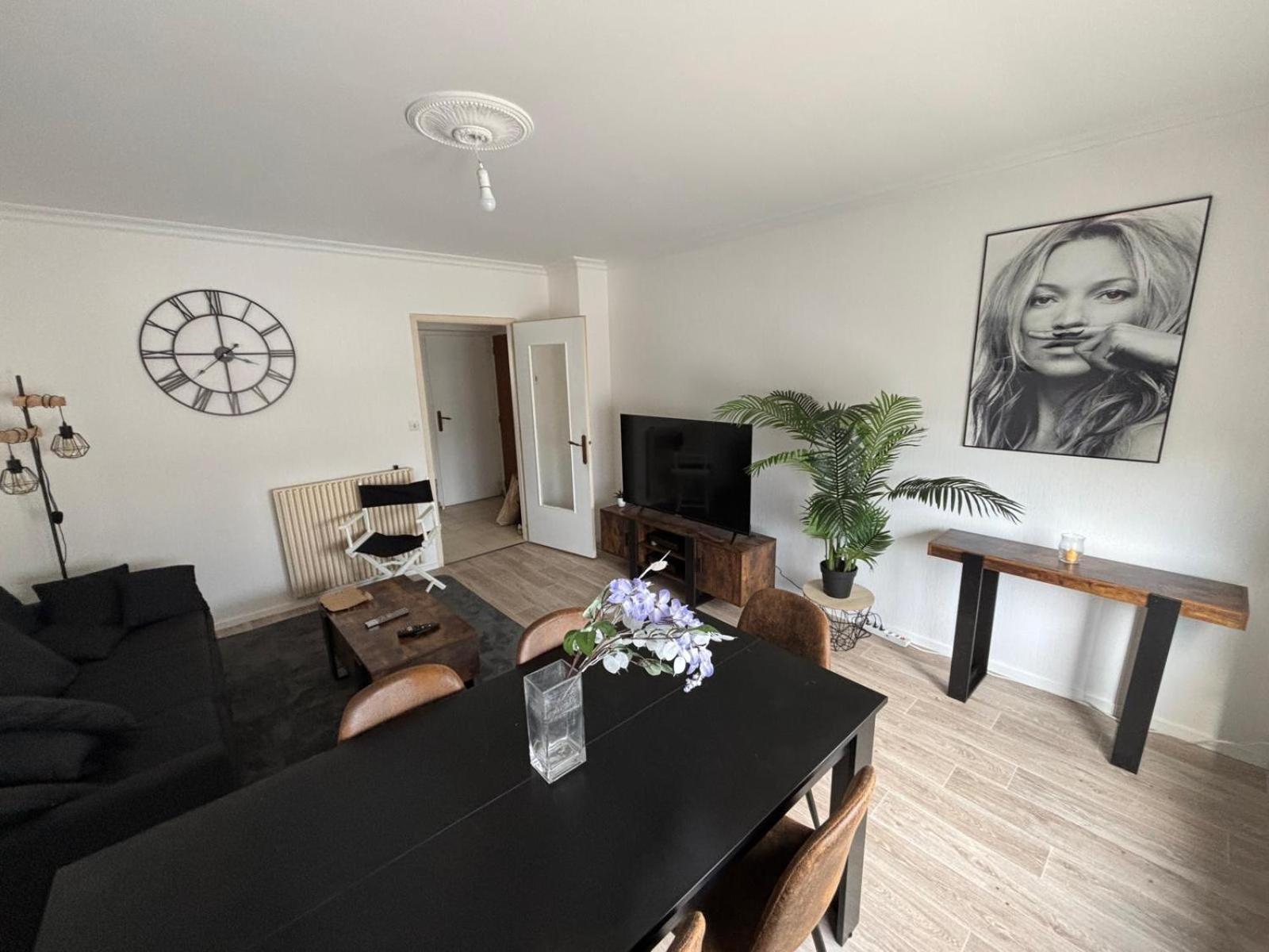 4 Proche Circuit Des 24h Du Mans Appartement
